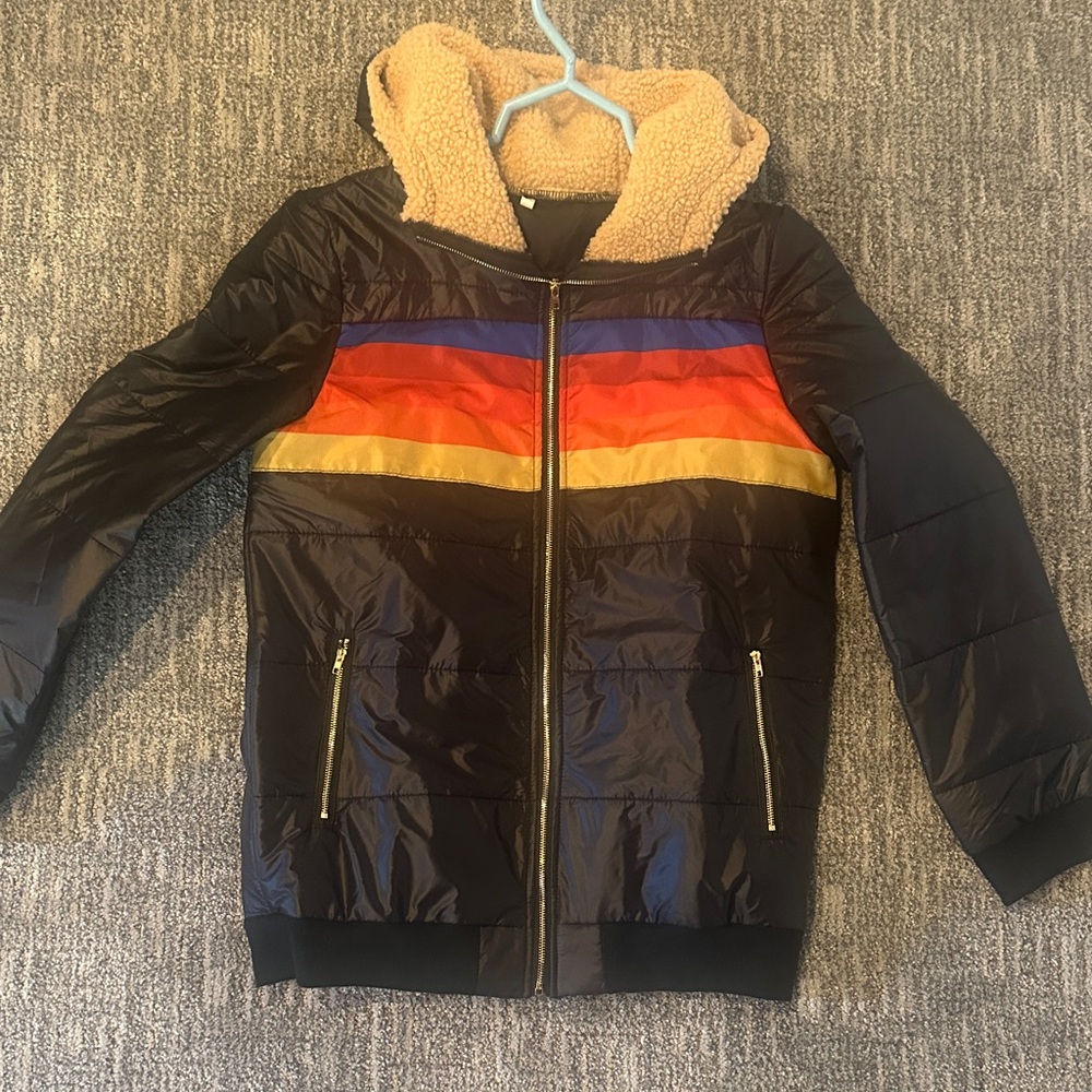 🪩🕺That 70's Striped Hooded Puffer NWOT